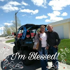 Meet your Posher, Sandy